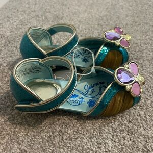 Brand new! Jasmine toddler dress up shoes!